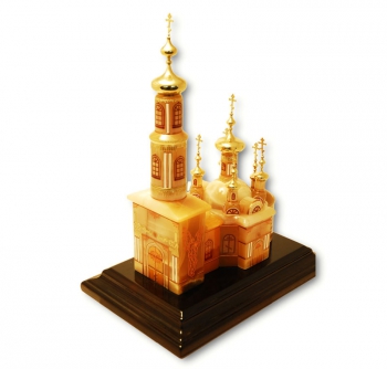 Церковь (большая)